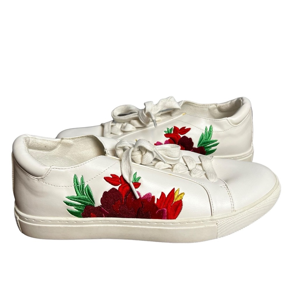G.H. Bass & Co. Women’s‎ Suri Floral Embroidered Faux Leather Sneakers NWOT 8.5